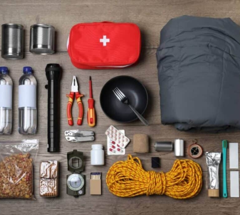 El miedo a otro apagón dispara la búsqueda de productos para un 'kit de supervivencia'