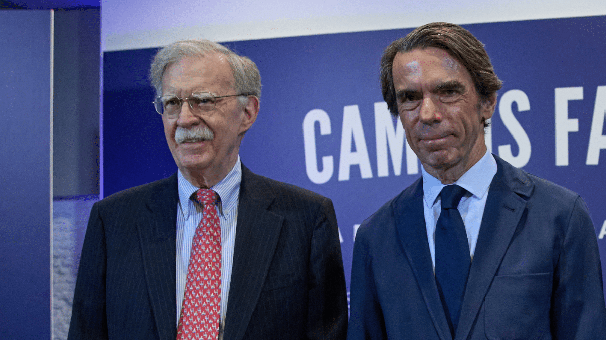 John Bolton con José María Aznar en el Campus Faes 2024.