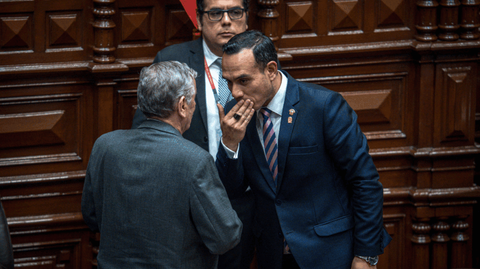 El Congreso de Perú destituye a Dina Boluarte por "permanente incapacidad moral"