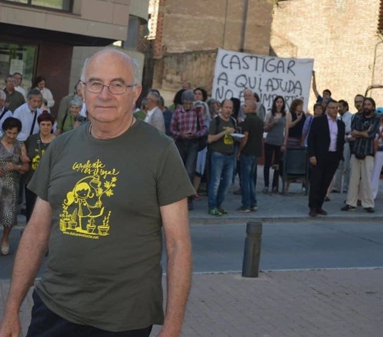 La Generalitat se querella contra Josep Pàmies, el 'curandero' de la lejía, por ser un riesgo para la salud pública