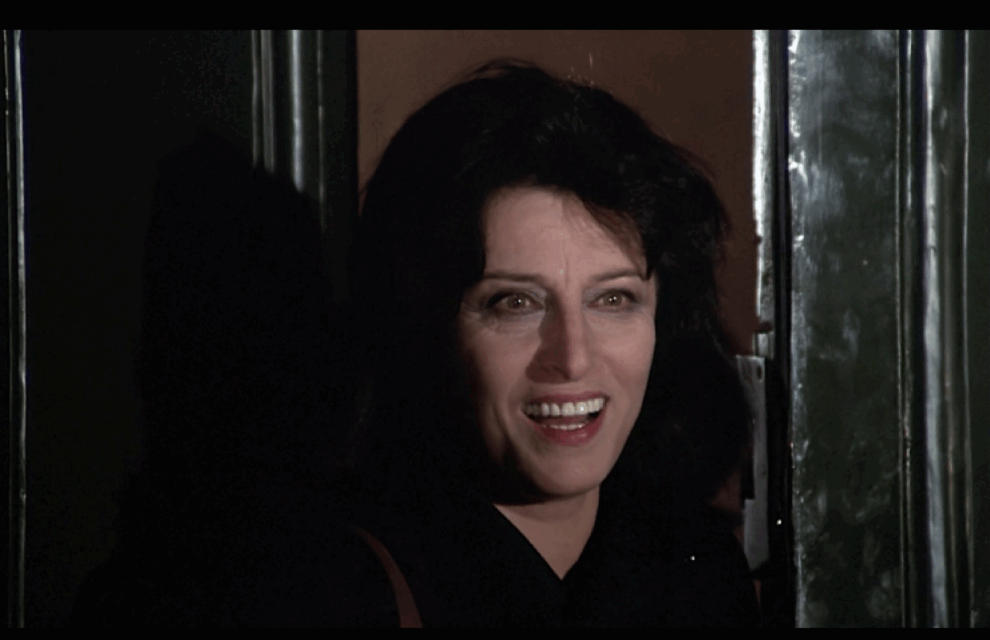 Anna Magnani en su breve e icónica escena de 'Roma'.