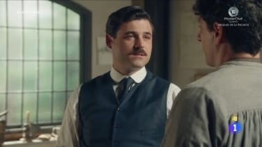 Arturo Sancho, Manuel en 'La Promesa', reconoce qué añora del anonimato y lo que más disfruta como actor