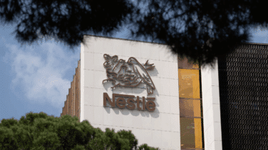 Nestlé recortará 16.000 empleos en todo el mundo, el 75% puestos de responsabilidad