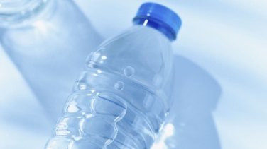 Esta es la mejor agua embotellada del mercado, según la OCU