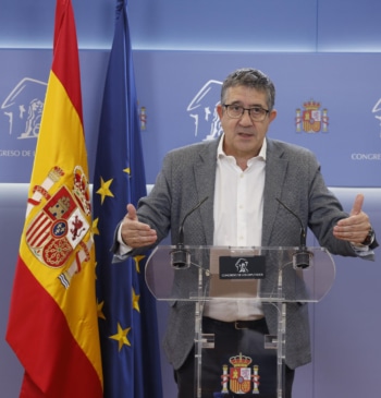 PSOE y Sumar pactan un plan de trabajo para la comisión de [...]