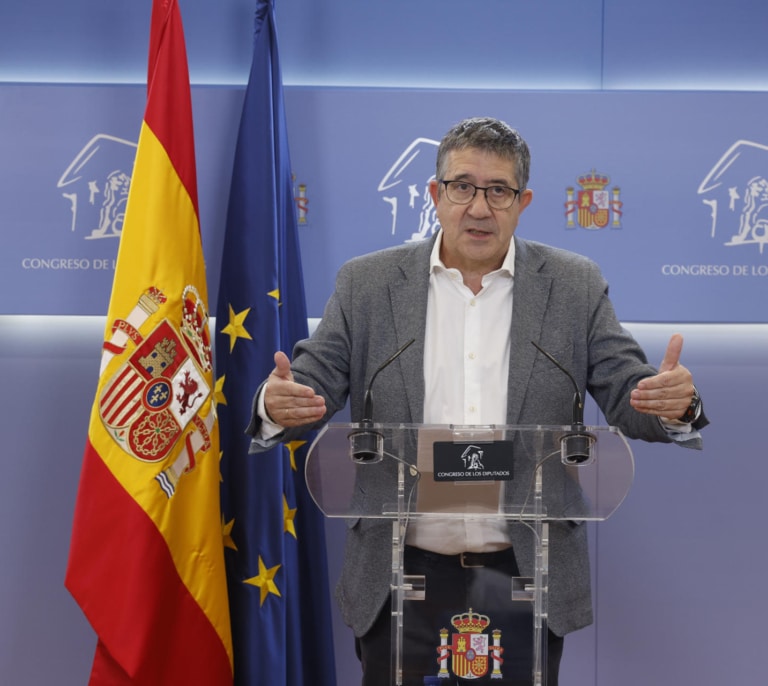 PSOE y Sumar pactan un plan de trabajo para la comisión de la DANA en el Congreso que prevé una comparecencia de Sánchez