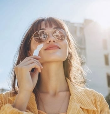 Por qué deberías usar protector solar en otoño