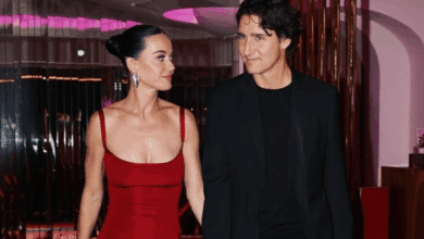 De la especulación a la confirmación: Katy Perry y Justin Trudeau, paseando de la mano en París