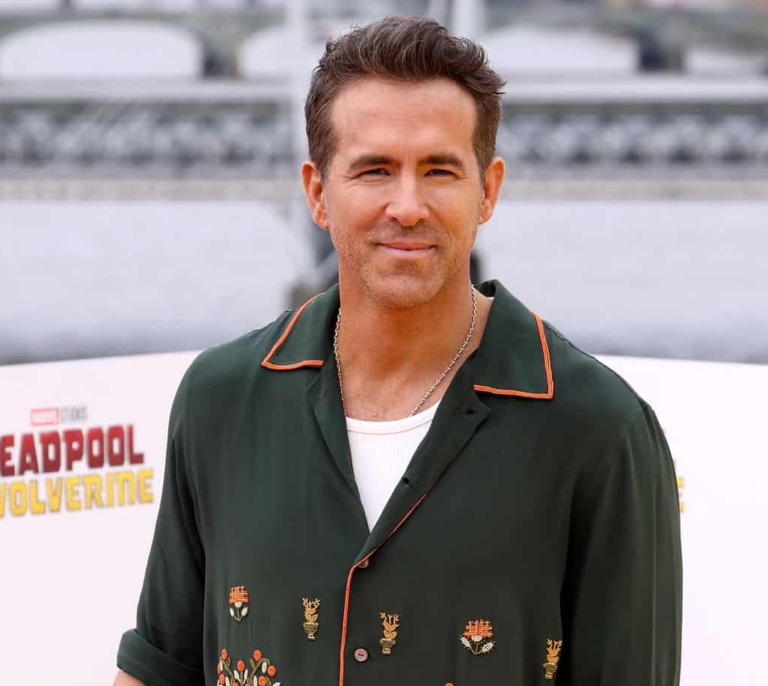 Ryan Reynolds celebra su cumpleaños entre el éxito profesional y rumores de crisis con Blake Lively