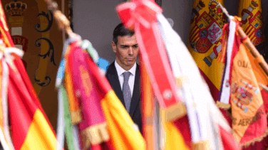 12-O: Sánchez bajo bandera pirata