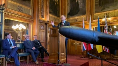 Polonia amenaza a Putin con arrestarlo si sobrevuela su espacio aéreo camino de la cumbre de Budapest
