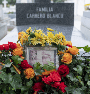 El monumento a Carrero Blanco en Santoña, en el punto de mira [...]