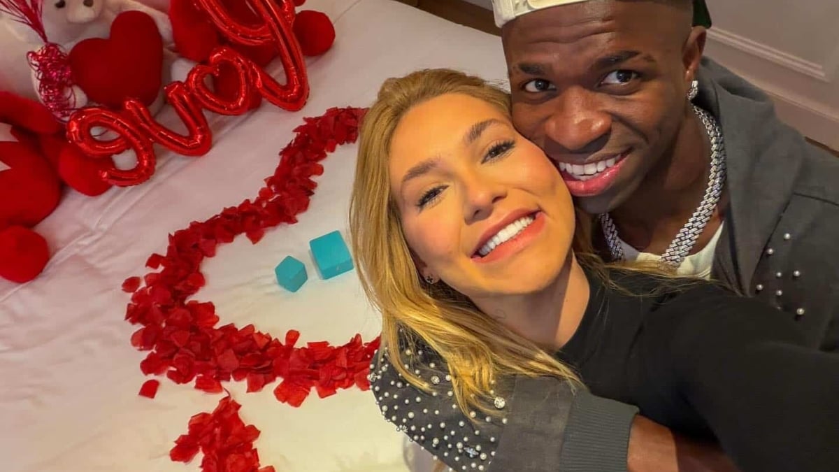 Vinícius Júnior y Virginia Fonseca