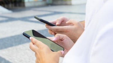 ¿En qué móviles dejará de funcionar WhatsApp y por qué?