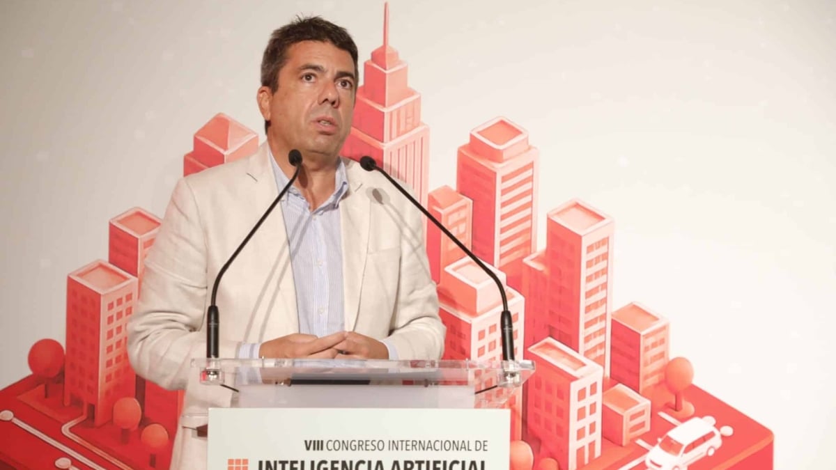 Carlos Mazón, presidente de la Generalitat Valenciana, en la apertura del VIII Congreso Internacional de IA