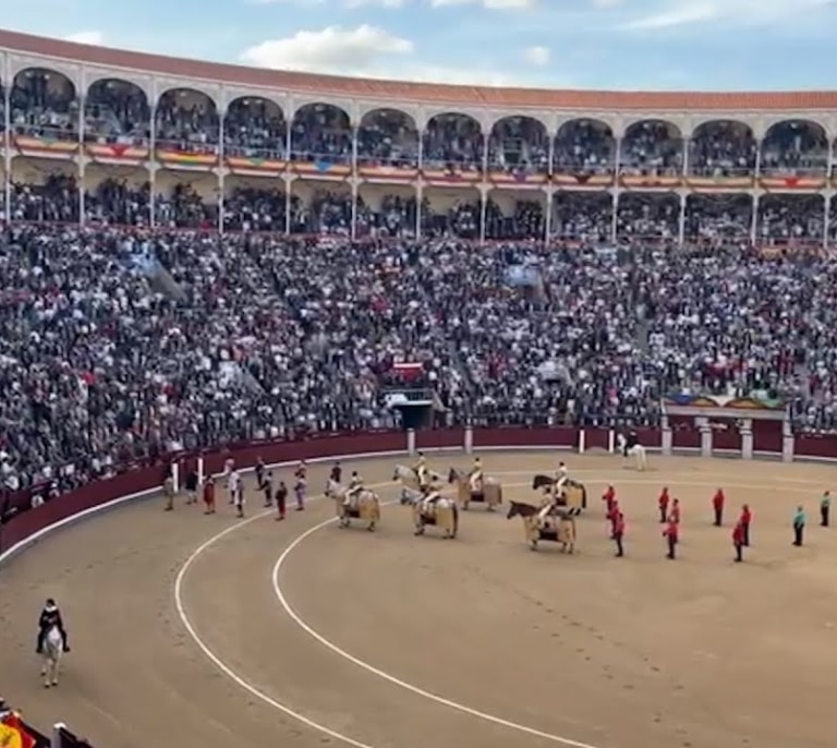 Así sonó el himno de España en Las Ventas en la corrida de la Hispanidad