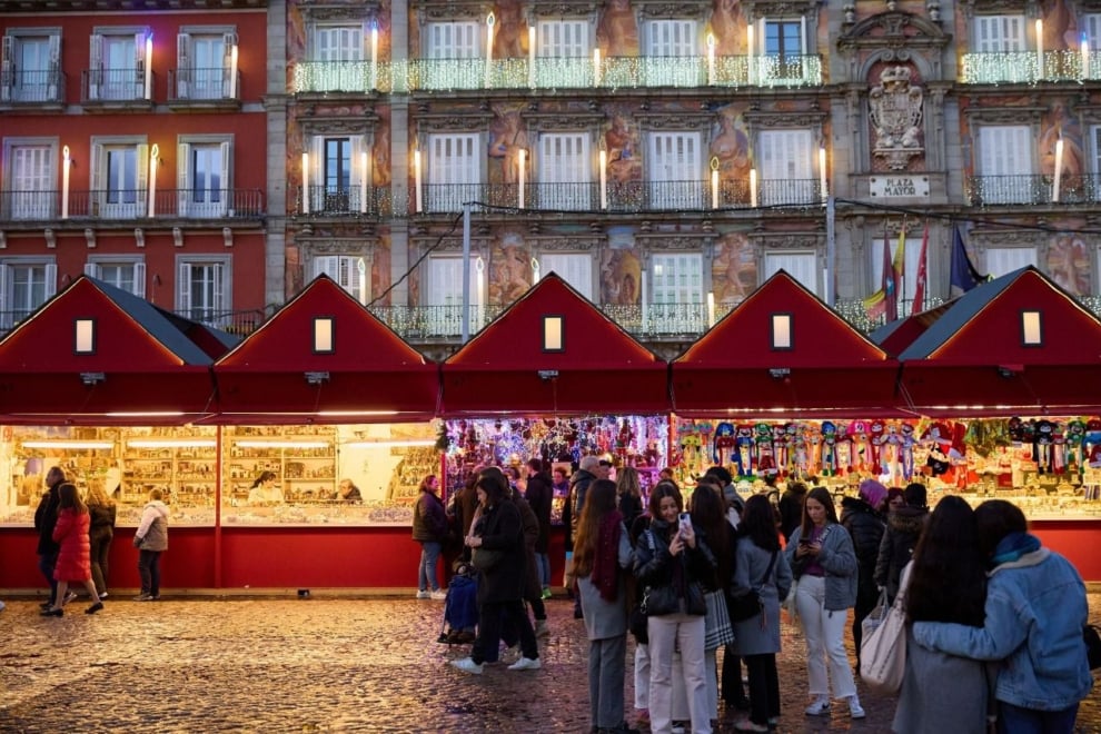 Mercadillo navideño de la Plaza Mayor en 2024