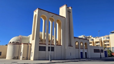 Las fastos de la Marcha Verde 'tapian' la iglesia de Dajla, legado español en el Sáhara ocupado