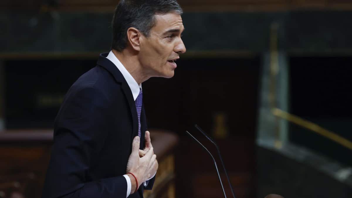 Sánchez no tiene a nadie (ni en Ferraz ni en El Corte Inglés)