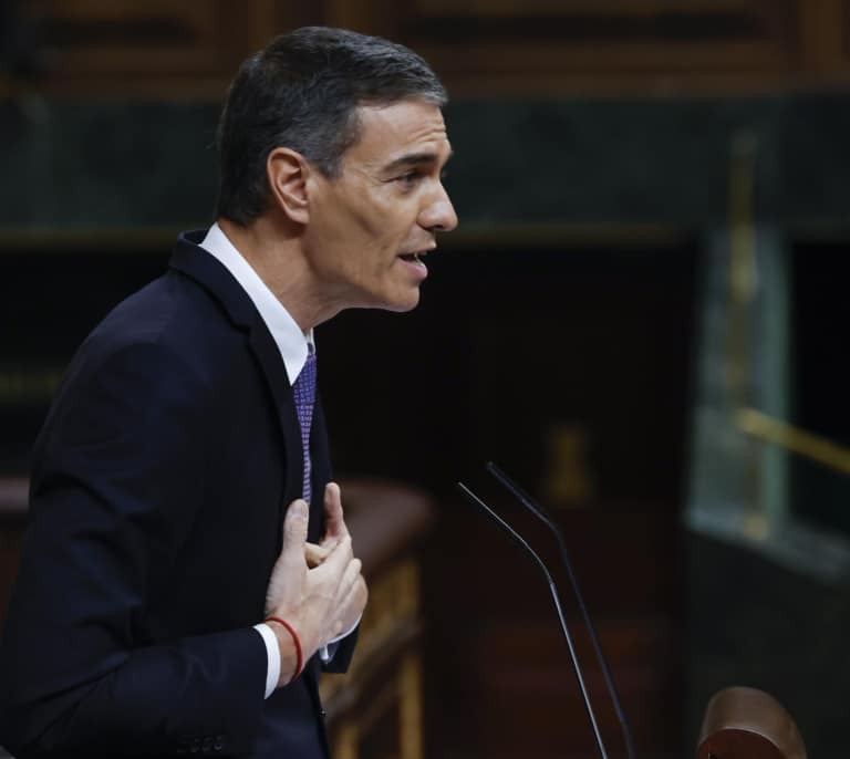 Sánchez no tiene a nadie (ni en Ferraz ni en El Corte Inglés)