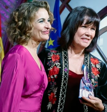 Gobierno y Ferraz cambian de estrategia y entran al choque con Ábalos: [...]