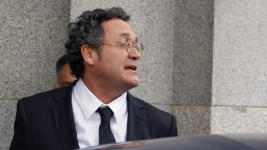 La defensa del novio de Ayuso remarca que la conducta de la Fiscalía se "alinea" con el "relato" del Gobierno: "Fueron idénticos"