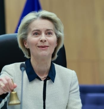 La Comisión Europea advierte a España del riesgo de incumplir la senda [...]