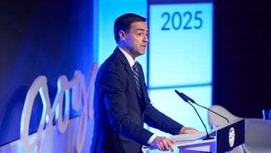 El lehendakari Pradales recuerda a los jóvenes que la violencia "no tiene cabida" y sólo trae "sufrimiento infinito"