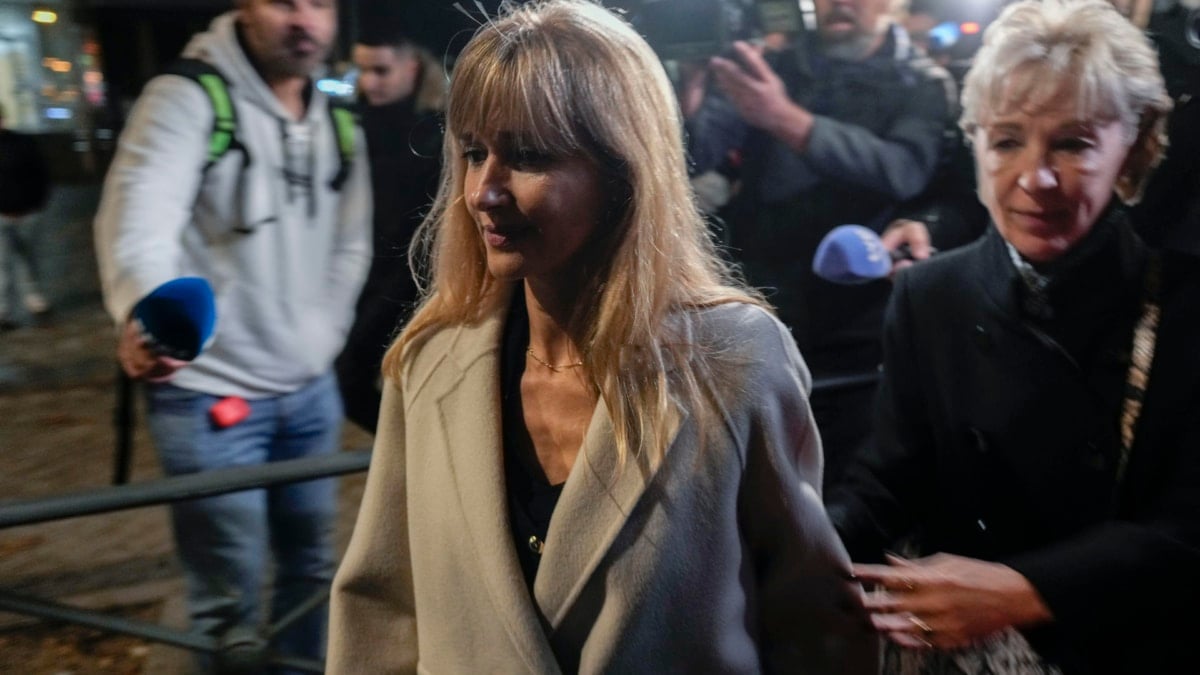 Judith González sale de los Juzgados de Plaza de Castilla.