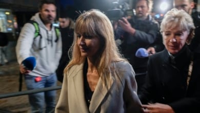 El juez Peinado archiva la causa contra la secretaria de Presidencia tras su declaración