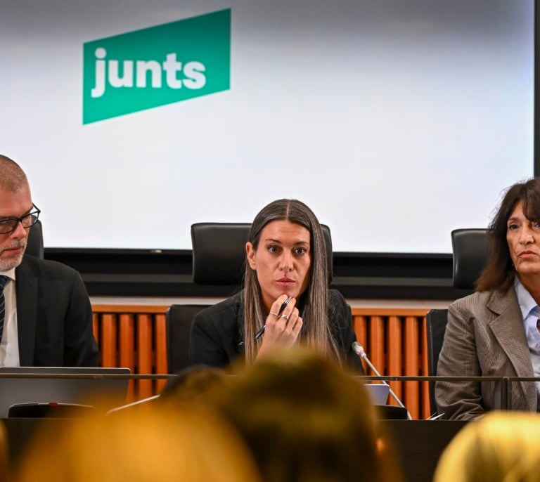 El Gobierno renuncia a vetar la enmienda del PP de prórroga de las nucleares y queda en manos de Junts en otra votación límite