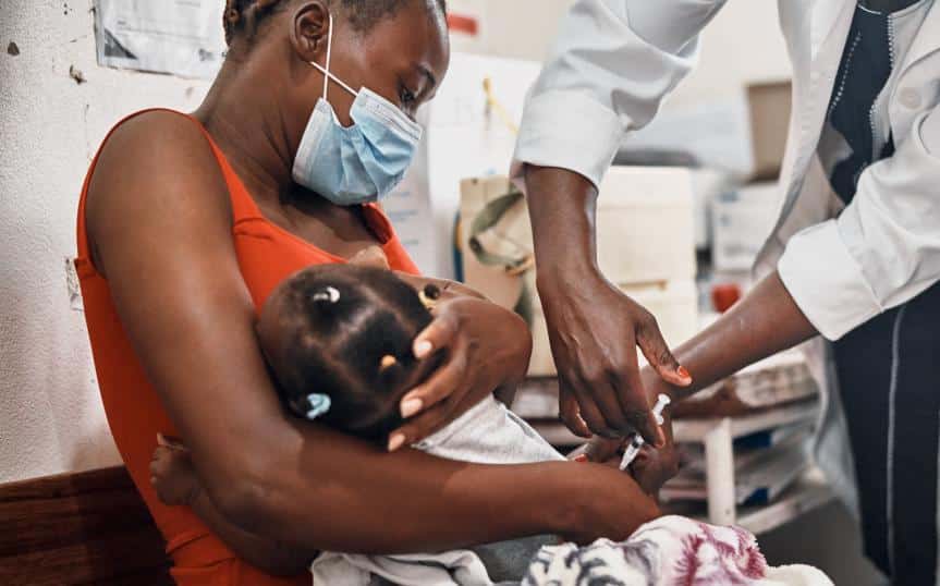 11,7 millones de niños vacunados en países africanos gracias a la Alianza para vacunación infantil