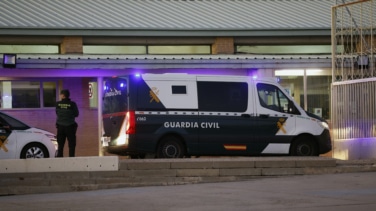 El PSOE trata de amortiguar el doble mazazo de la prisión de Ábalos y la derrota en el Congreso