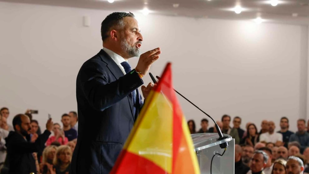 Un momento del mitin que el presidente de Vox, Santiago Abascal, ha ofrecido este lunes en Zaragoza