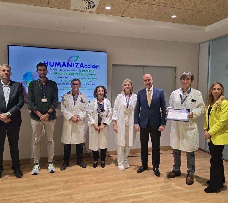 El Hospital Universitario 12 de Octubre, reconocido por impulsar una atención más humana en infecciones bacterianas graves