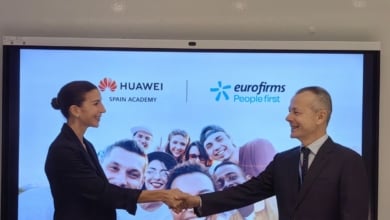 Huawei y Eurofirms se unen para impulsar el talento tecnológico de 15.000 personas en España