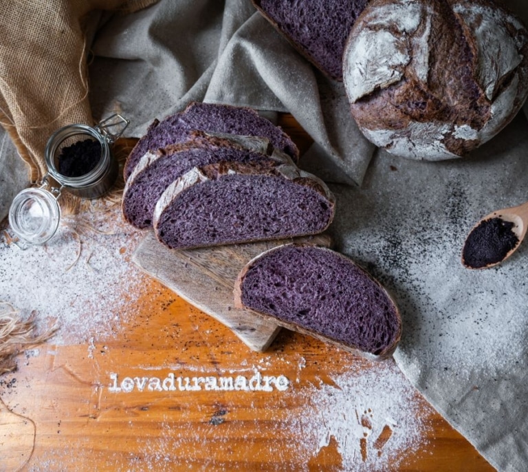 Levaduramadre amplía su surtido artesanal con productos de calabaza y una nueva hogaza de açaí