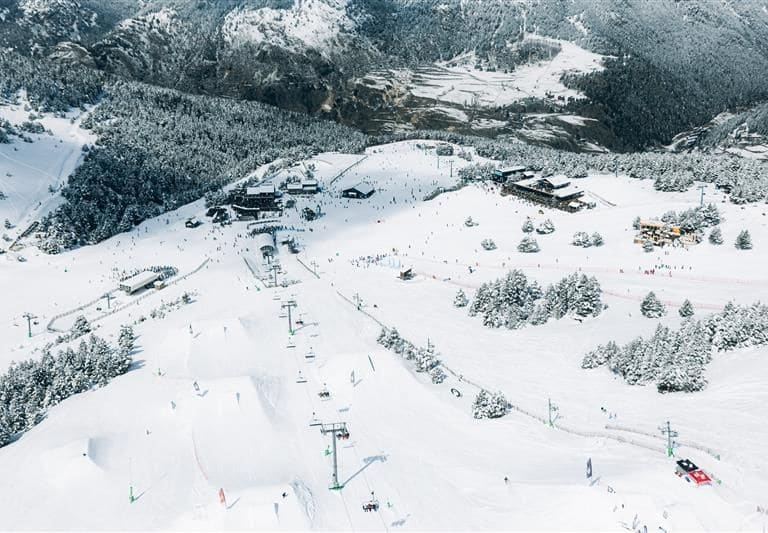 Las estaciones de Andorra se centran en ser garantía de nieve en el Pirineo con una inversión de 39 millones de euros