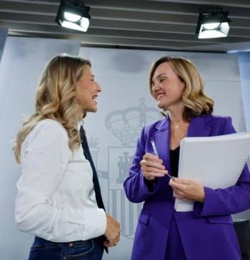 El Gobierno pide elecciones en Valencia y carga contra Feijóo por dejar [...]