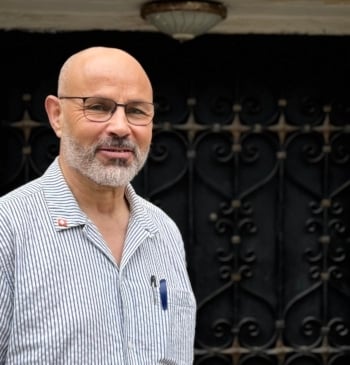 Un superviviente de las torturas en Marruecos culpa a Marlaska de condecorar [...]