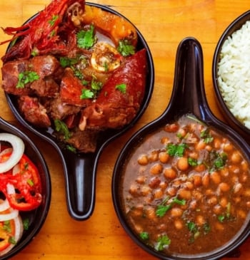 Así debe ser tu alimentación según tu edad