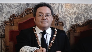 El fiscal general presenta su renuncia