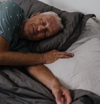 Las graves consecuencias que pueden sufrir las personas que padecen apnea del [...]