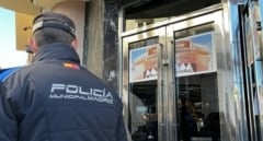 La Policía clausura el Teatro Barceló y el sector del ocio nocturno estalla contra el Ayuntamiento: "Han traspasado todas las líneas rojas"