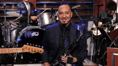 Adiós a Cleto Escobedo III, amigo y líder de la banda musical de 'Jimmy Kimmel Live!'
