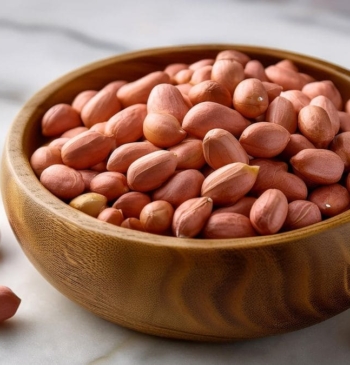 Por qué deberías comerte siempre la piel de los cacahuetes