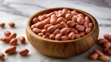 Por qué deberías comerte siempre la piel de los cacahuetes