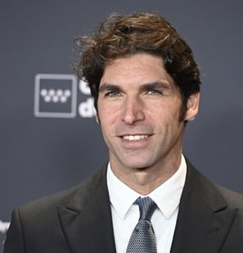 Cayetano, la rotonda y un siniestro total: las incógnitas de su accidente