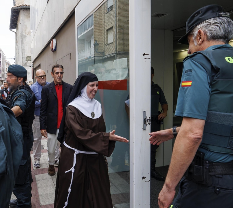El juzgado comunica la demanda de desahucio del monasterio de Orduña a las exmonjas de Belorado