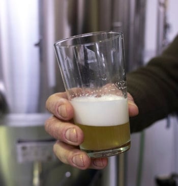 Rubia y sumeria, una cerveza como las de hace 5000 años